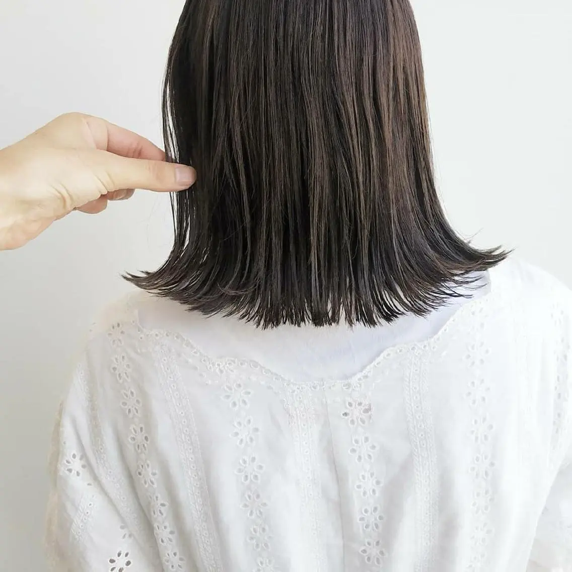 ミディアム カラー ヘアアレンジ パーマ iplus　眉毛と まつげパーマ専門店のマツエク・マツパデザイン