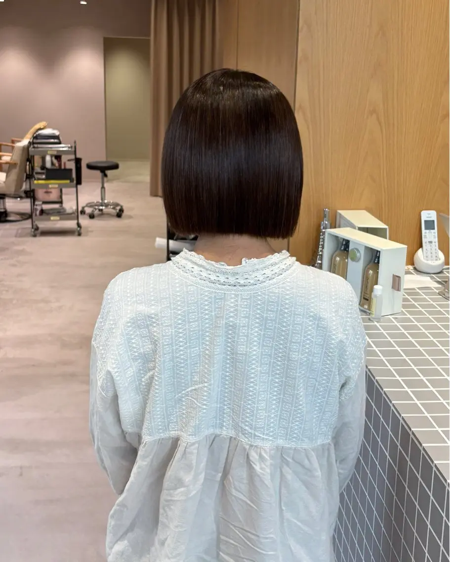 ショート 縮毛矯正 井山 葵のヘアスタイル