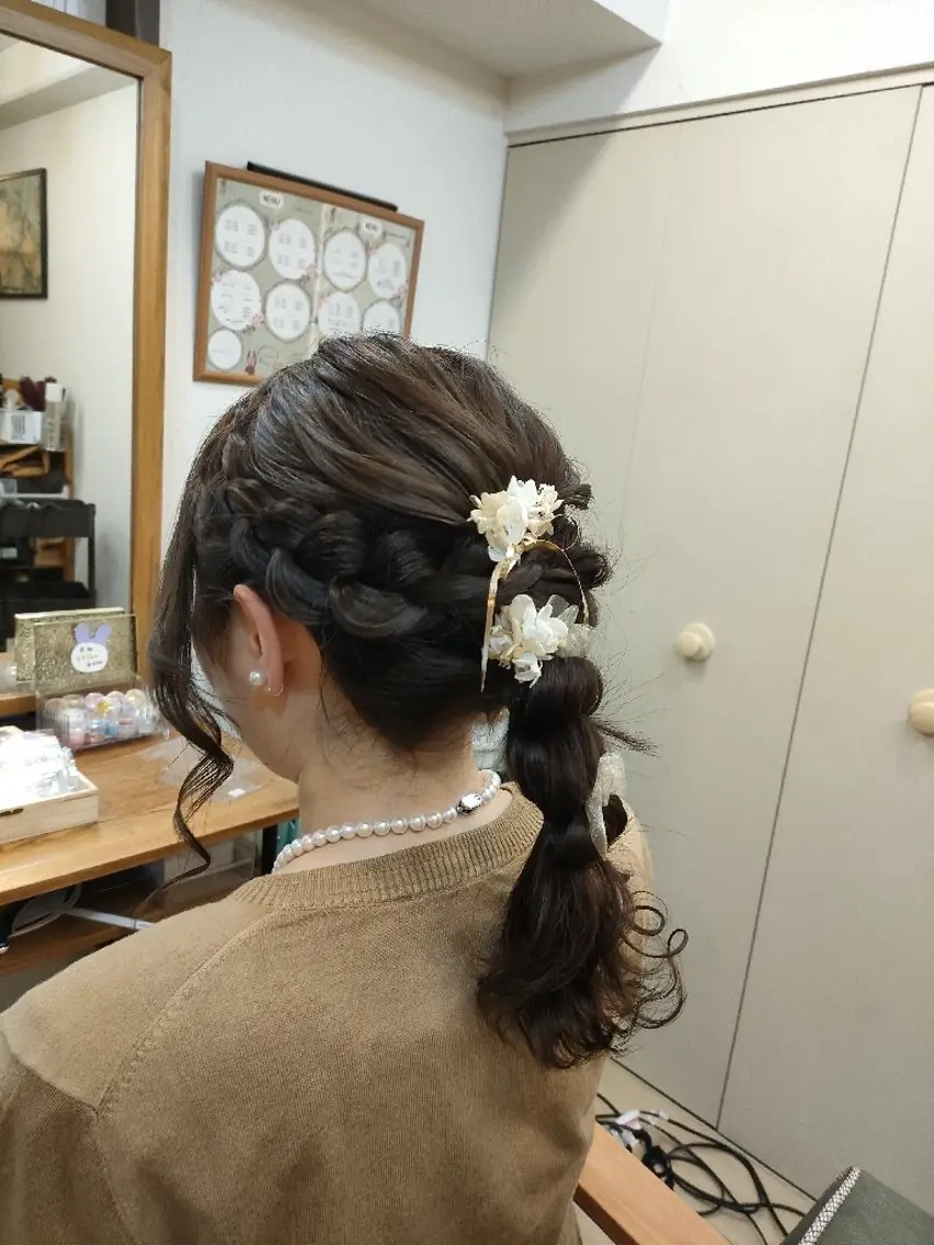 ヘアアレンジ ヘアセット HempBeauty 浅野アサミのヘアスタイル