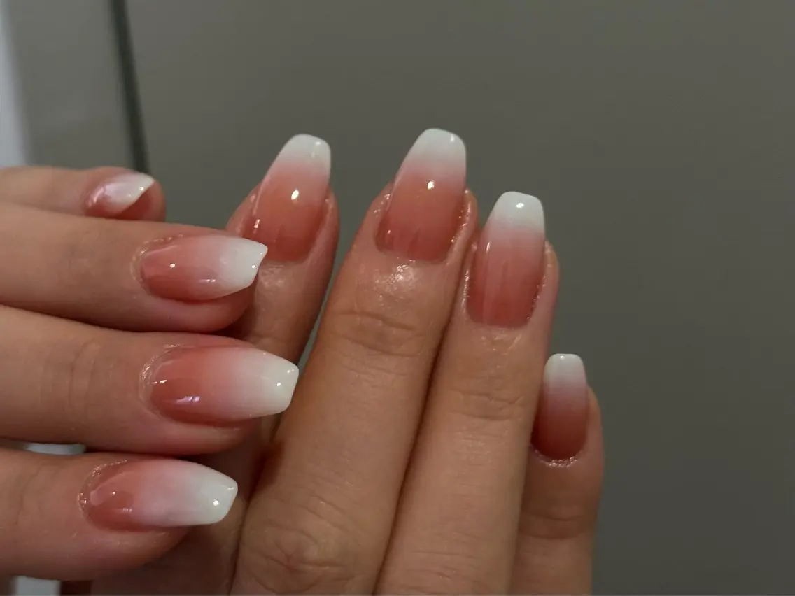 ネイル フレンチネイル マグネットネイル 持ち込み ニュアンスネイル ワンカラーネイル ハンドネイル LINEA.nail Kozueのネイルデザイン