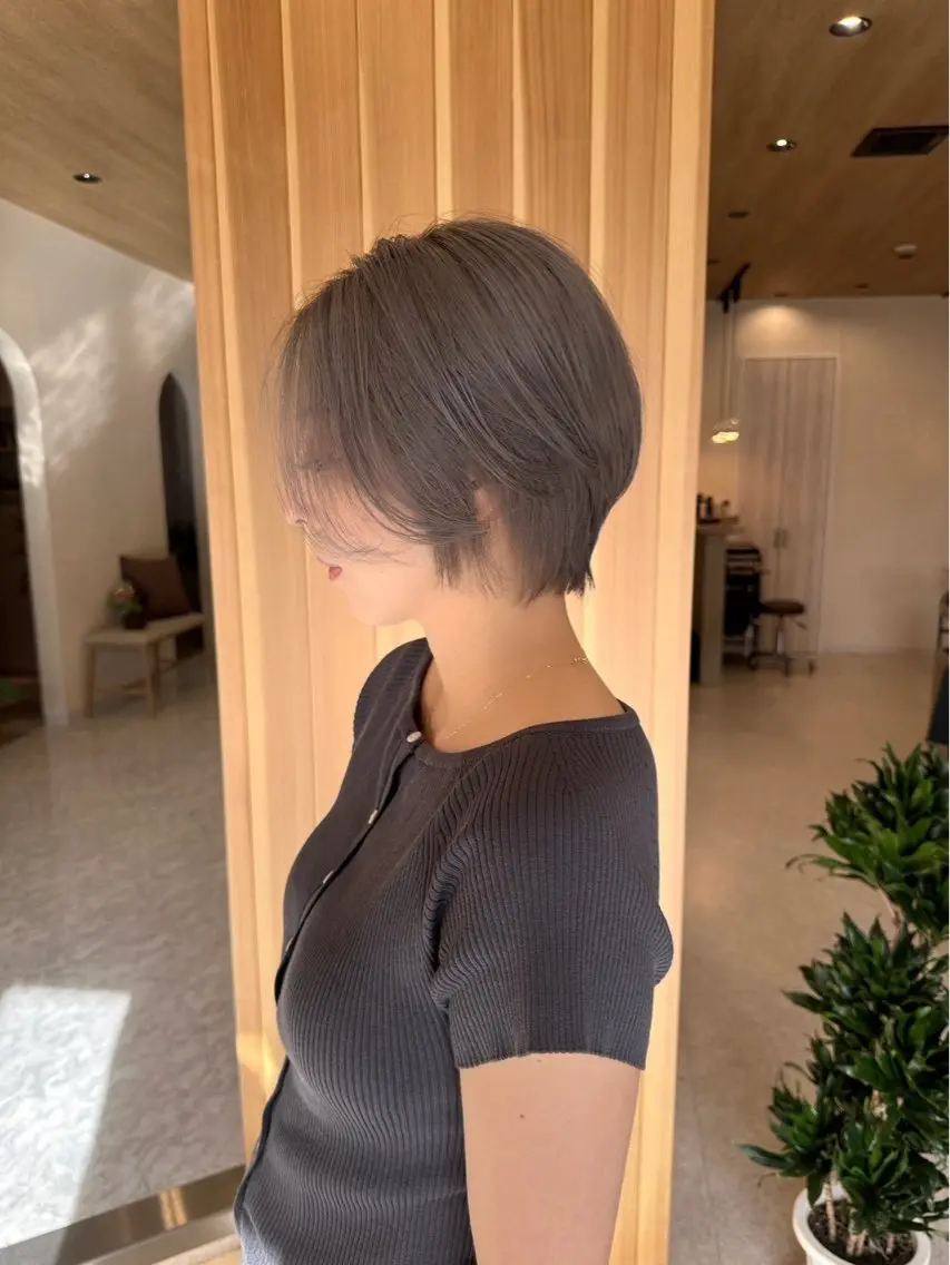 ショート カラー ヘアカラー 凪 爽のヘアスタイル
