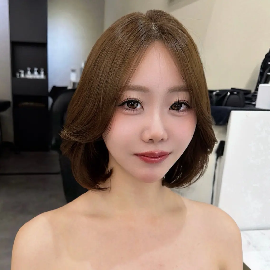 aku🩷韓国風🩷 暖色カラー🎀のヘアスタイル
