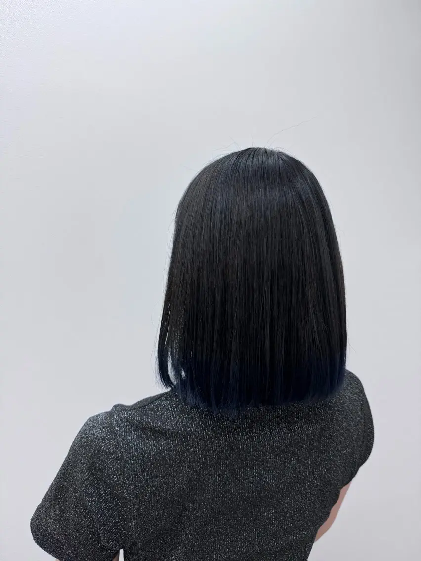 ミディアム ヘアカラー 内田 愛莉のヘアスタイル