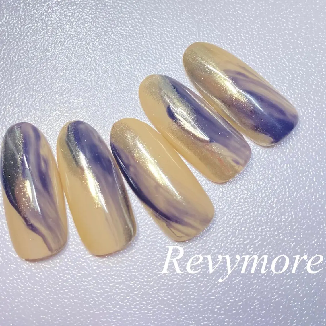 セミロング nail salon Revymoreのネイルデザイン