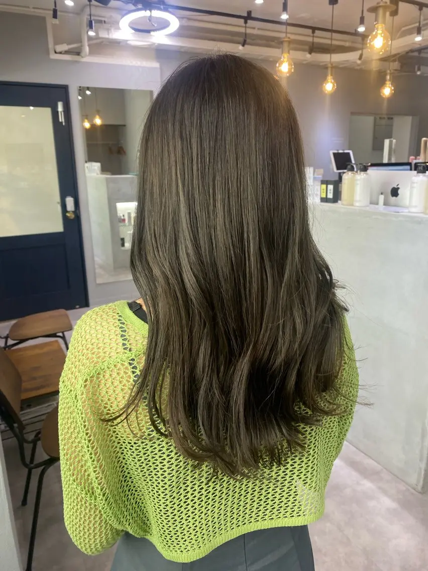 ロング カラー ベージュカラー オリーブベージュ きよはらちさき🍑 柔らかカラー🌱🫧のヘアスタイル