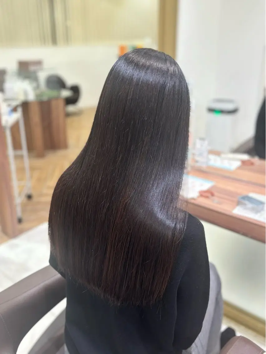 ロング ヘアカラー 兵頭こころ モデル様募集中🎀のヘアスタイル