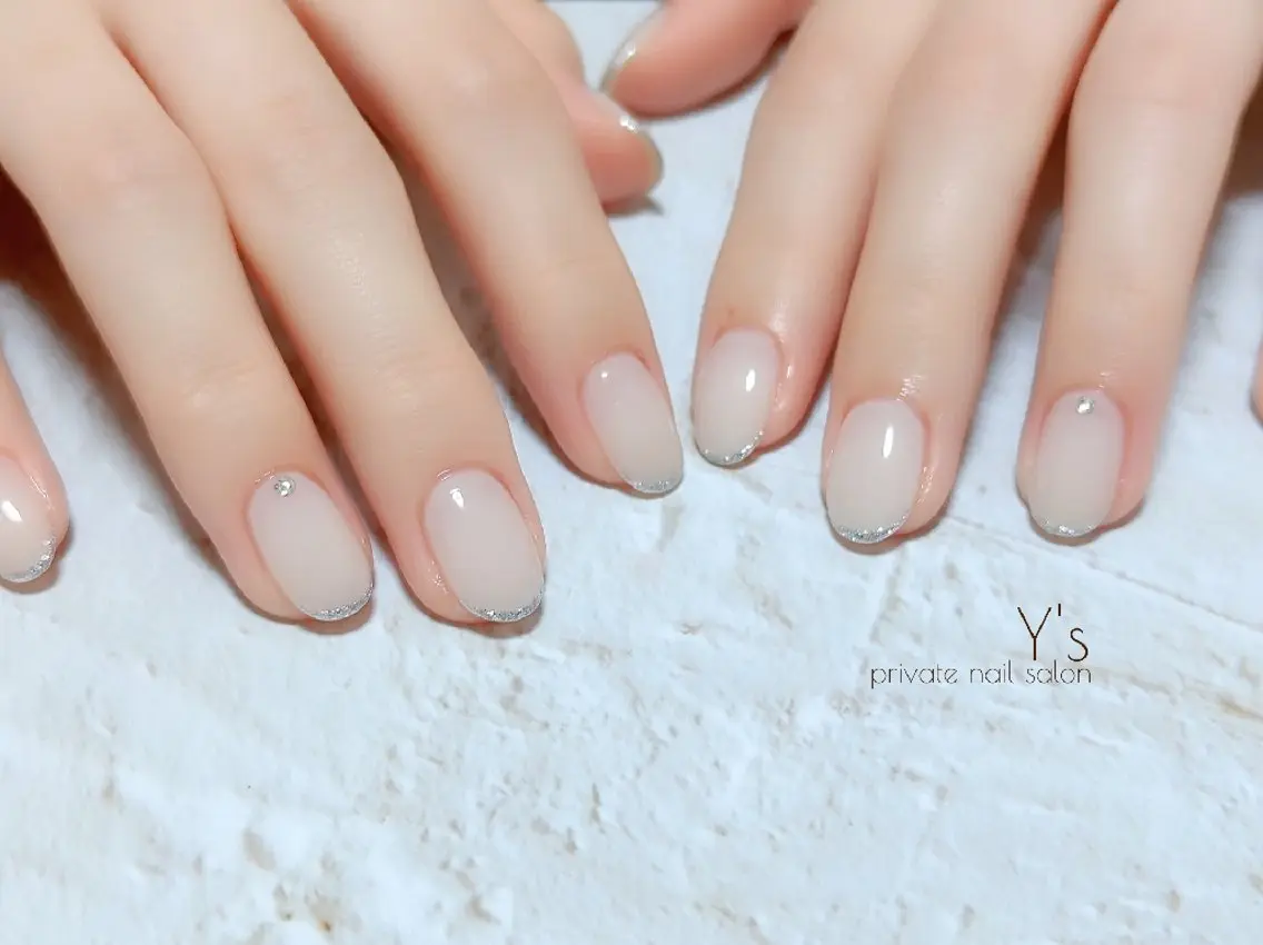 ネイル ラメ(グリッター) ストーンネイル ハンドネイル YUMI NAGAI  のネイルデザイン