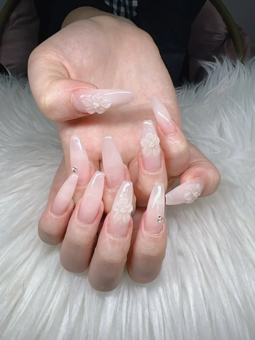 ネイル ハンドネイル Lee Nails チップ長さだし専門店のネイルデザイン