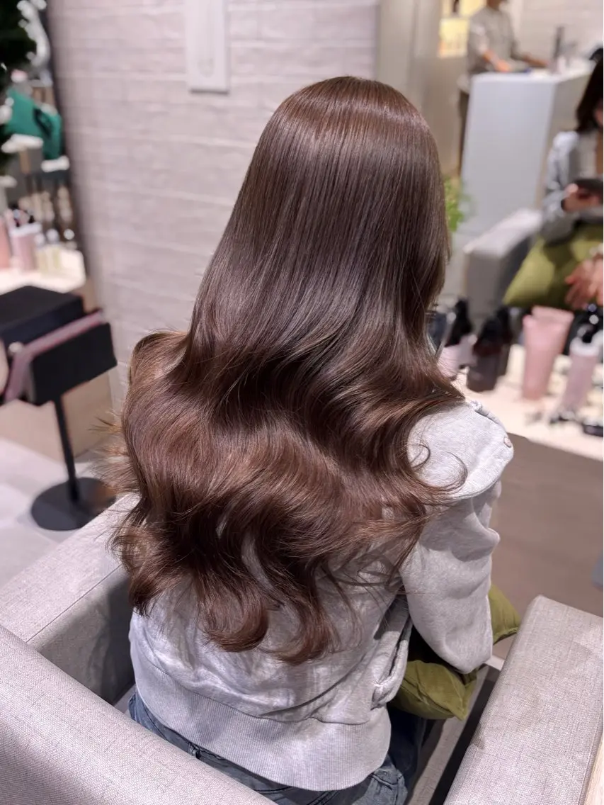 ロング カラー ベージュカラー ブリーチ グレージュ モカベージュ ブリーチなしカラー カット ヘアカラー トリートメント 銀座/韓国レイヤー/ 艶カラー🍓原田侑依のヘアスタイル