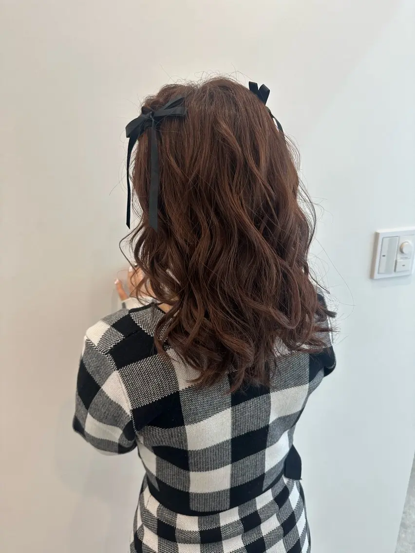 ミディアム ヘアアレンジ ヘアセット レイヤー/ナチュラル 💐nao.のヘアスタイル