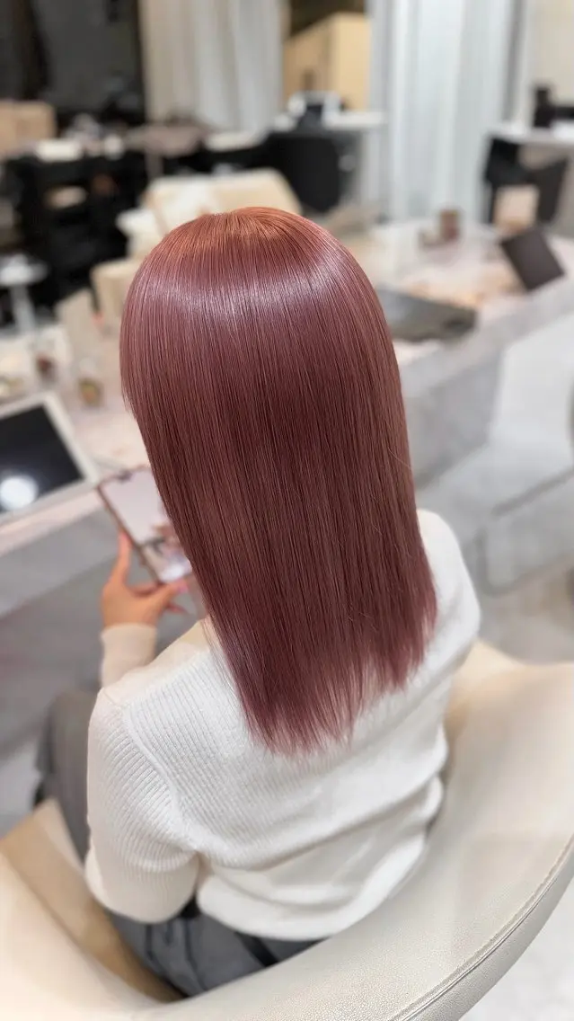 ミディアム カラー Chu /Mizukiのヘアスタイル