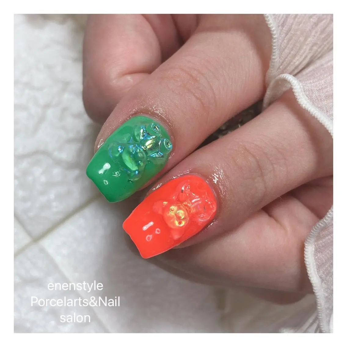 ミディアム ネイル 🐾enen style 🐾のネイルデザイン