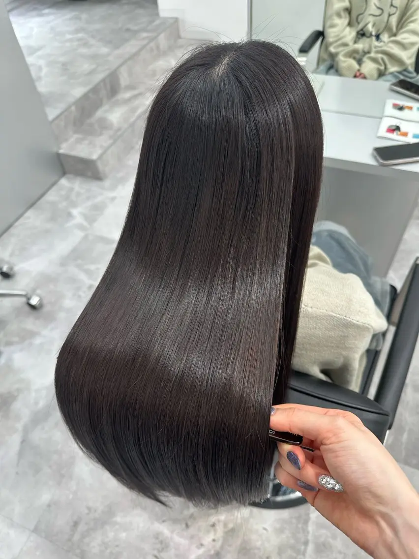 ロング カラー 透明感カラー グレージュ ラベンダーカラー ラベンダーグレージュ ラベンダーグレー ヘアカラー トリートメント 💜髪質改善推し💜 Sein.せりのヘアスタイル