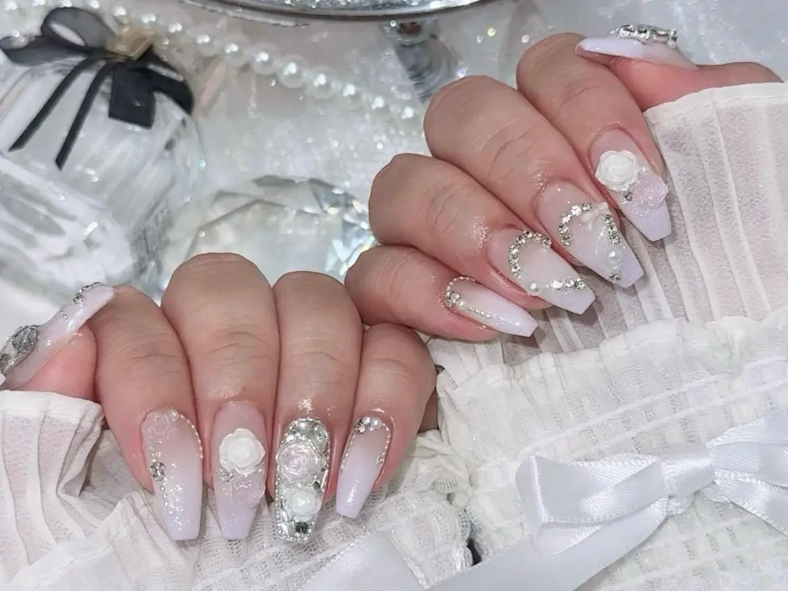 ネイル ハンドネイル hue nail1のネイルデザイン