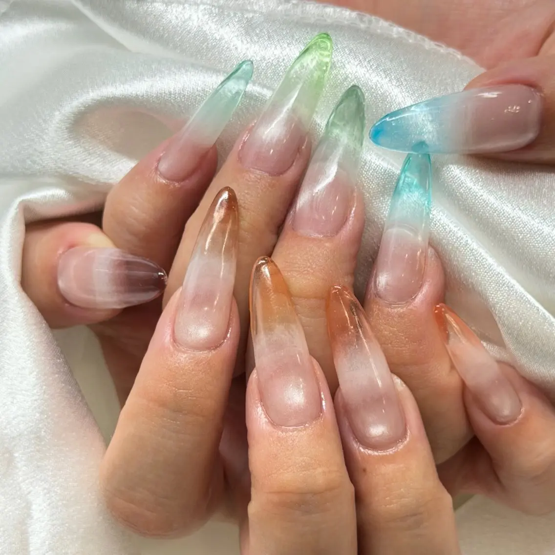 ネイル Lily me.のネイルデザイン