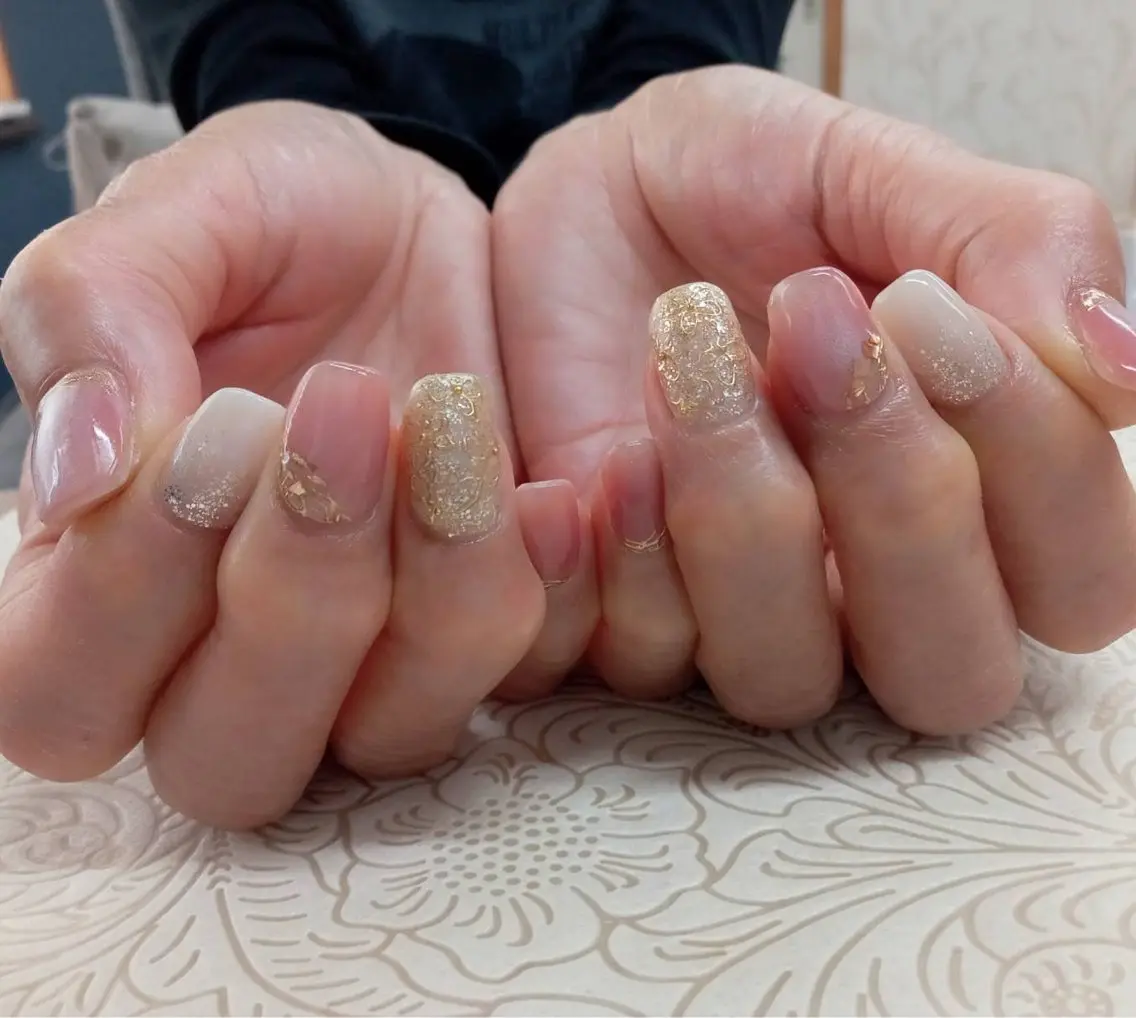 ネイル フラワーネイル precious nail roomのネイルデザイン
