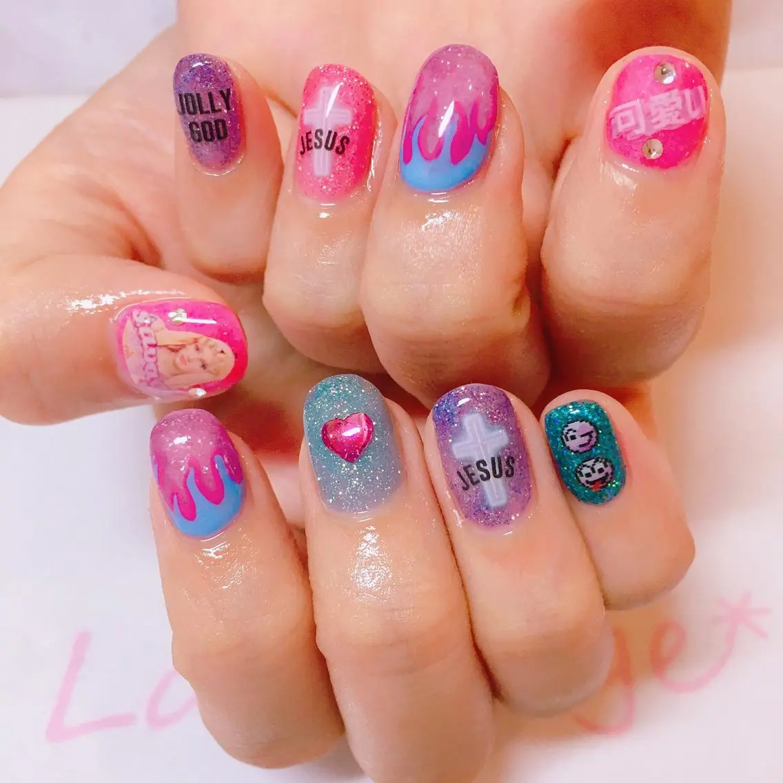 ネイル ハート La neige* yuki 🐩🌙のネイルデザイン
