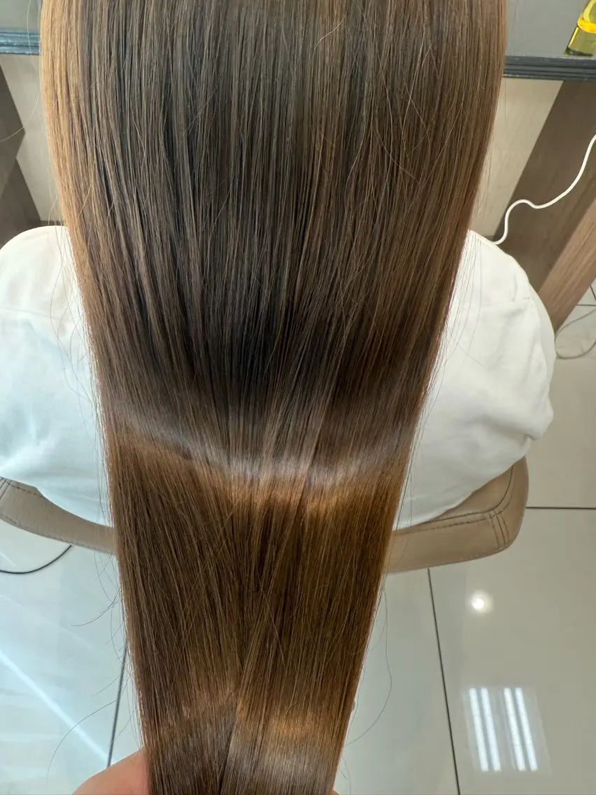 カラー ブラウンカラー 吉田 愛子のヘアスタイル