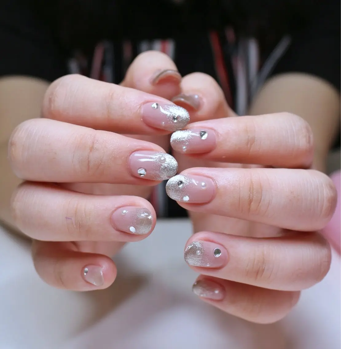 ネイル ガーリー キラキラネイル 韓国ネイル マグネットネイル ピンク ハンドネイル Baku Nailsのネイルデザイン