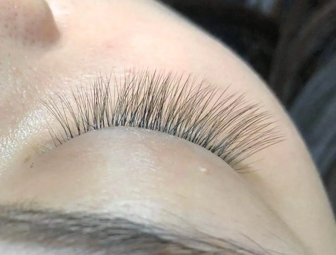 カラー パーマ ヘアアレンジ キッズ ネイル マツエク・マツパ ボリュームラッシュ 神山 ビューティー・アイのマツエク・マツパデザイン