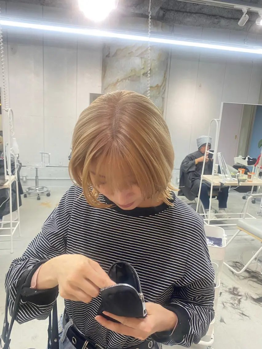 ショート カラー ヘアカラー 前橋 姫奈のヘアスタイル