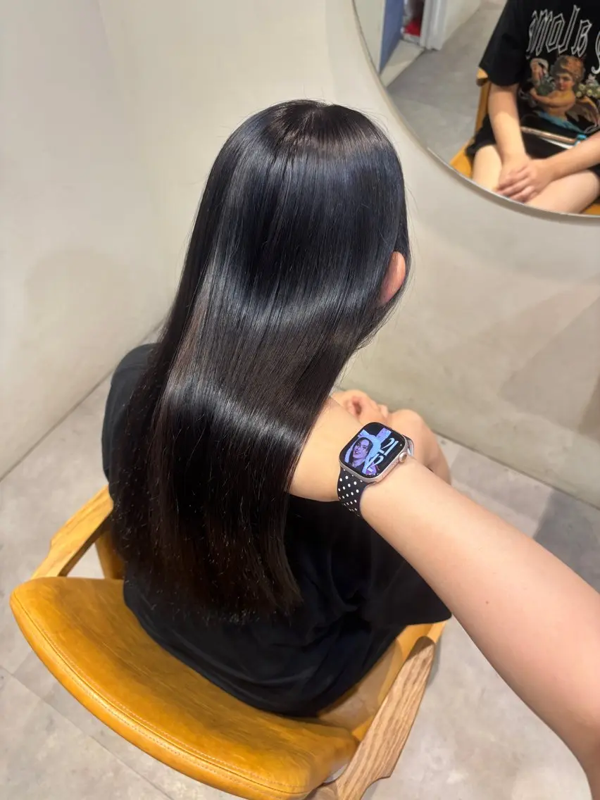 セミロング ヘアカラー トリートメント roka ʜᴀʀᴜᴋᴀのヘアスタイル
