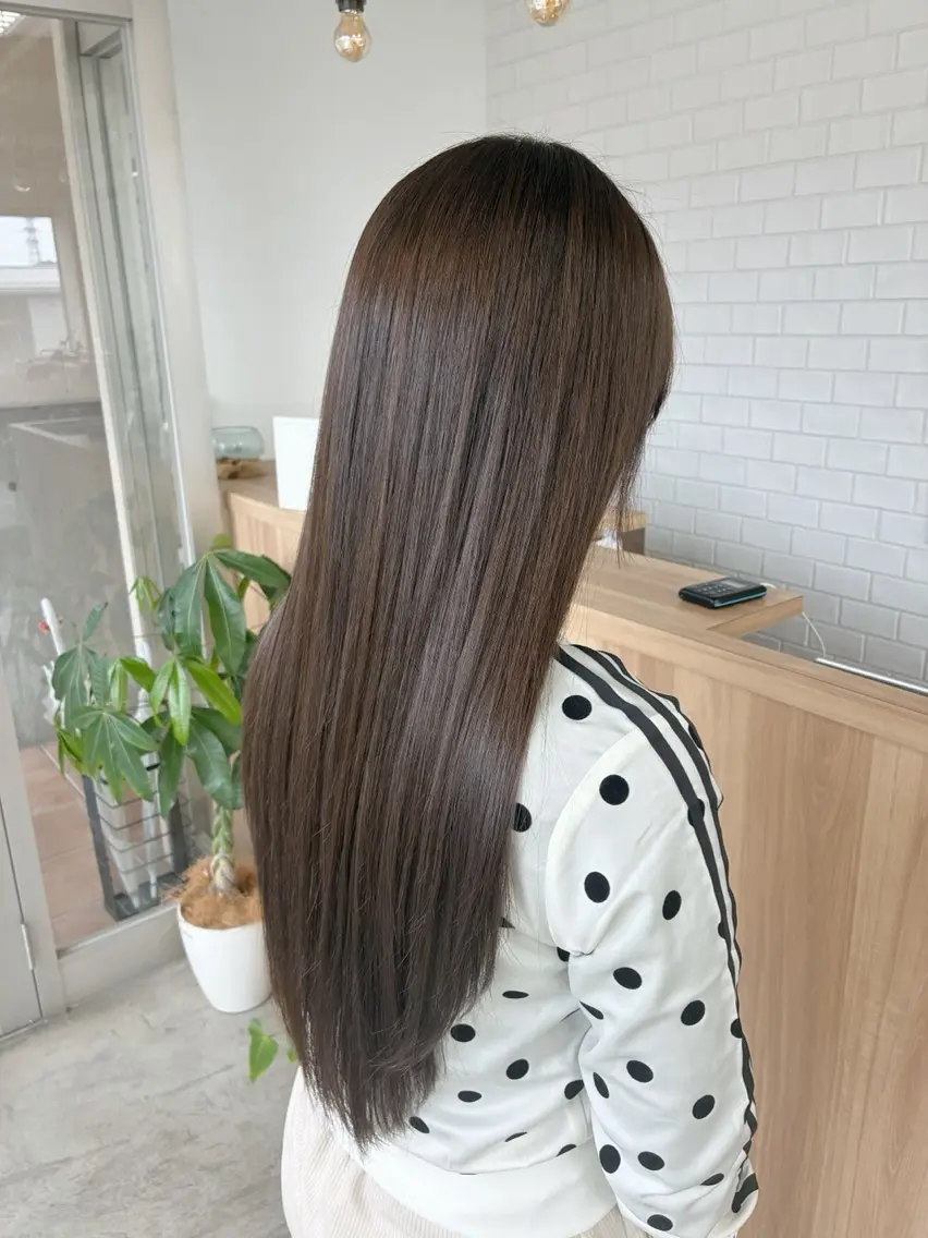 カット+髪質改善ストレート✨の写真