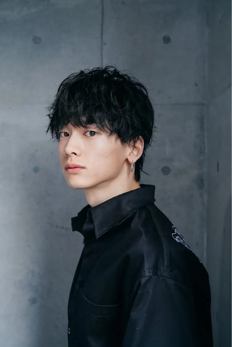 ミディアム メンズ ミディアムパーマ マッシュ メンズパーマ 原宿パーマ・カラー 小原隼人のヘアスタイル