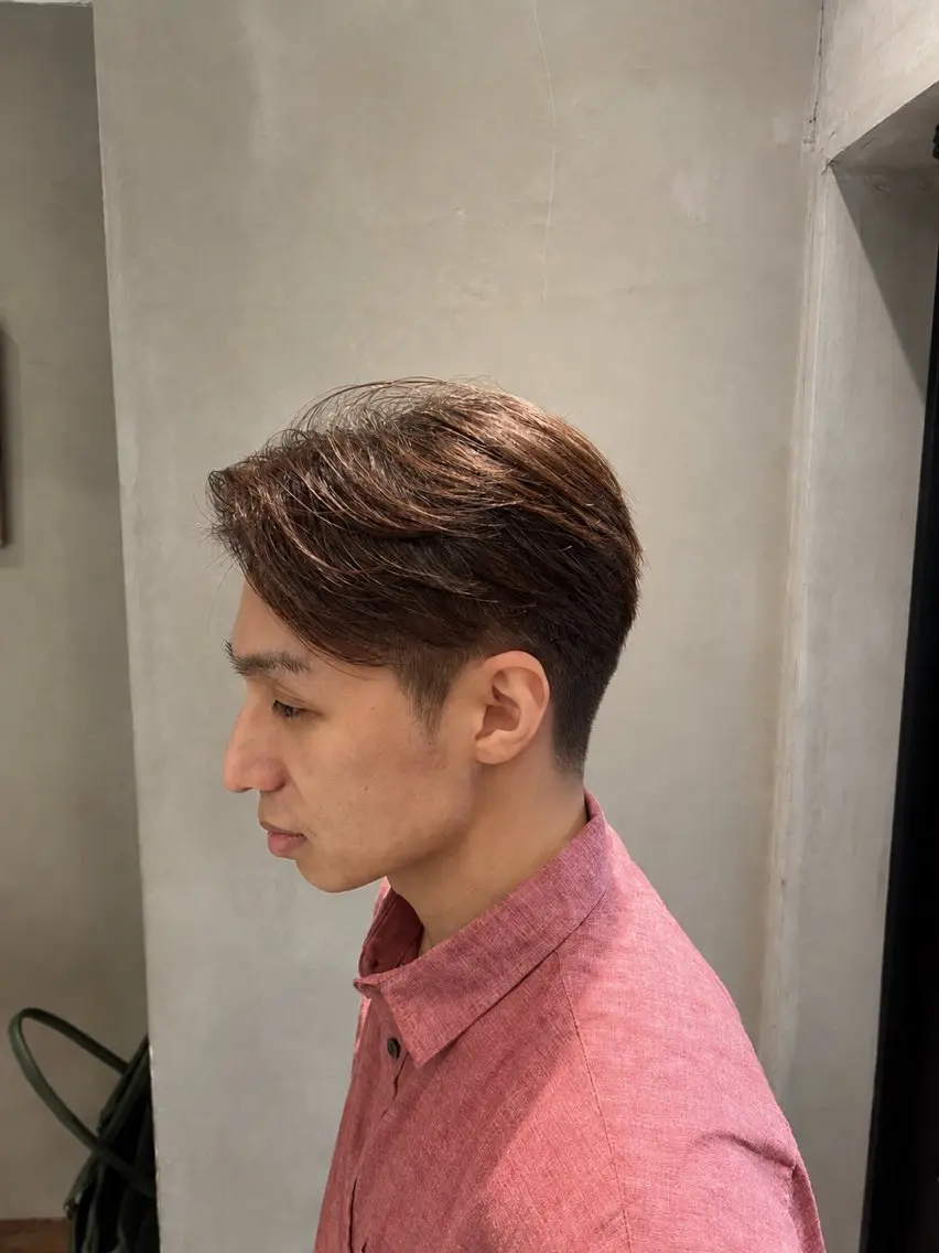 ショート カラー パーマ メンズ センターパート 吉岡 幸之進のヘアスタイル