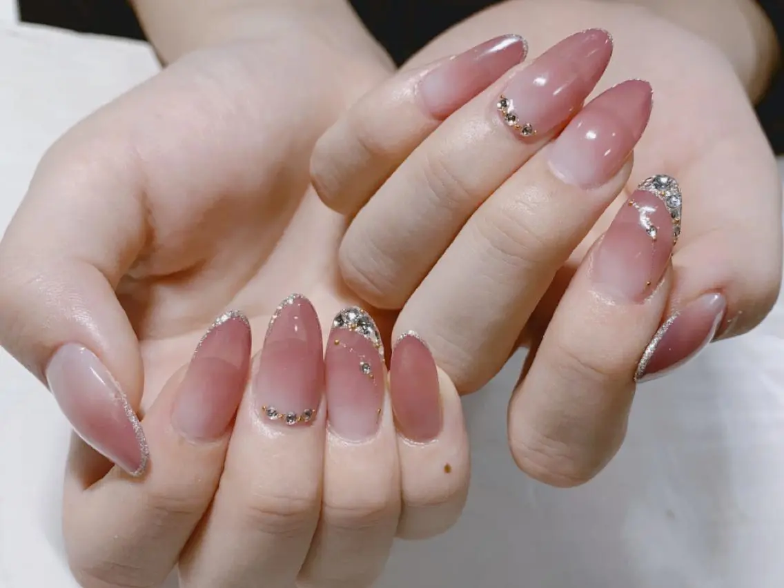 ネイル ジェルネイル グラデーション ハンドネイル lavita. mimuraのネイルデザイン