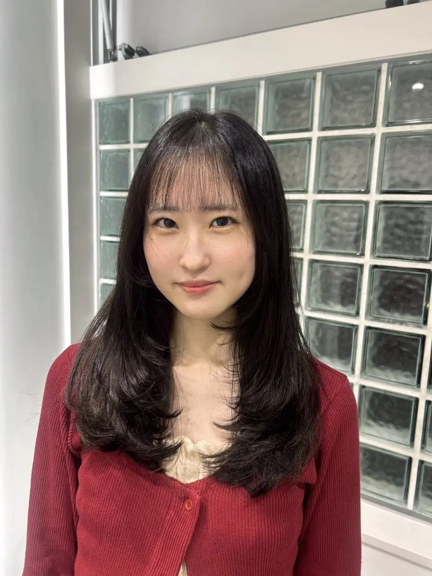 セミロング カラー カット ヘアカラー トリートメント 愛結 暖色カラー🎀🩰のヘアスタイル