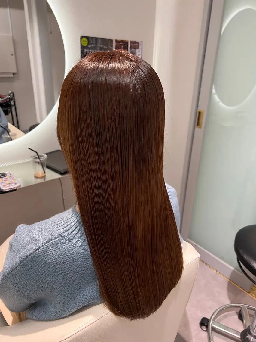 ロング カラー 西川 凜のヘアスタイル