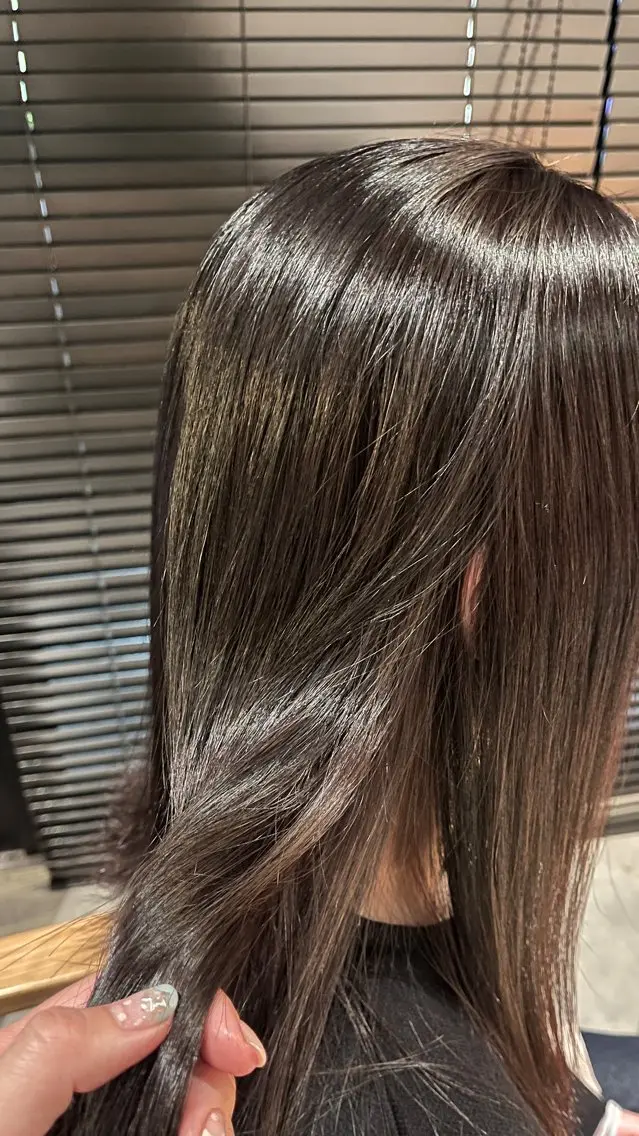 ミディアム カラー 田中 美月のヘアスタイル