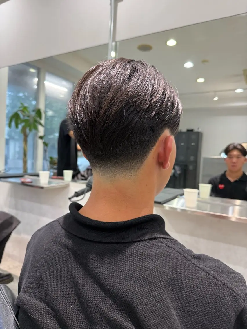 ミディアム カット メンズサロン lenis  ruiのヘアスタイル