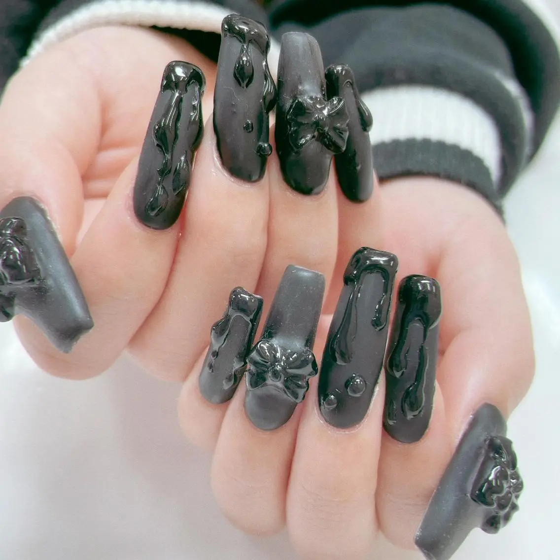 ロング ネイル マットネイル nailsalon 220momokaのネイルデザイン