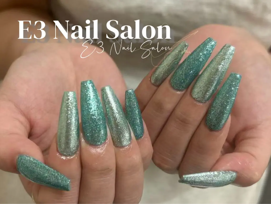 ネイル 桜ネイル フレンチネイル ジェルネイル ガラスフレンチ グラデーション ハンドネイル E3 Nail Salonのネイルデザイン