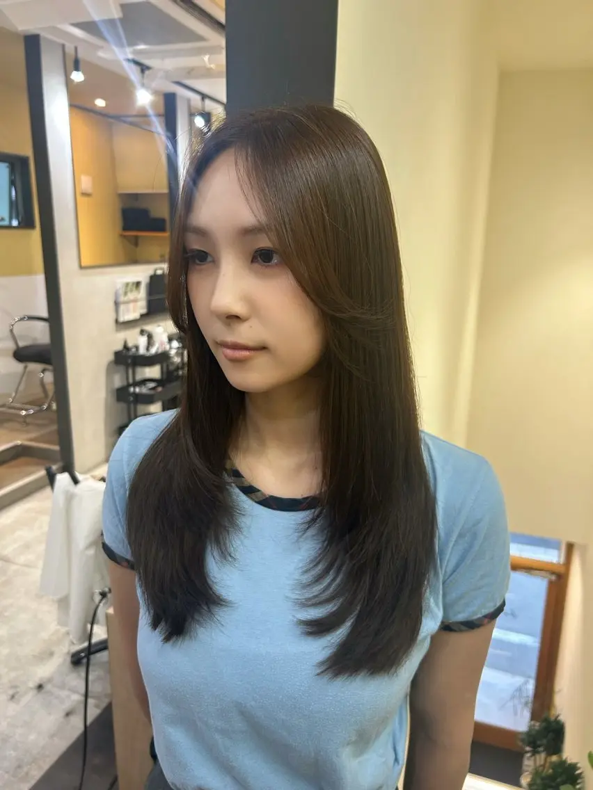 ロング カラー ロングレイヤー 髪質改善 レイヤーカット ロング カット ヘアカラー トリートメント hubhair レイヤー/透明感のヘアスタイル