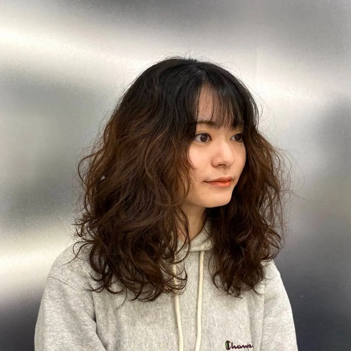 パーマ(ロング〜ミィデイアム‼️)メンズの方でも!の写真