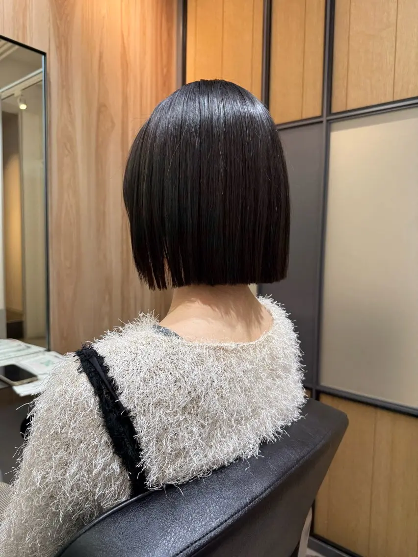 ショート 切りっぱなしボブ ボブ 髪質改善 韓国風ヘア レイヤーカット 神戸ボブ✂️ ioe三宮/田 伸佳のヘアスタイル