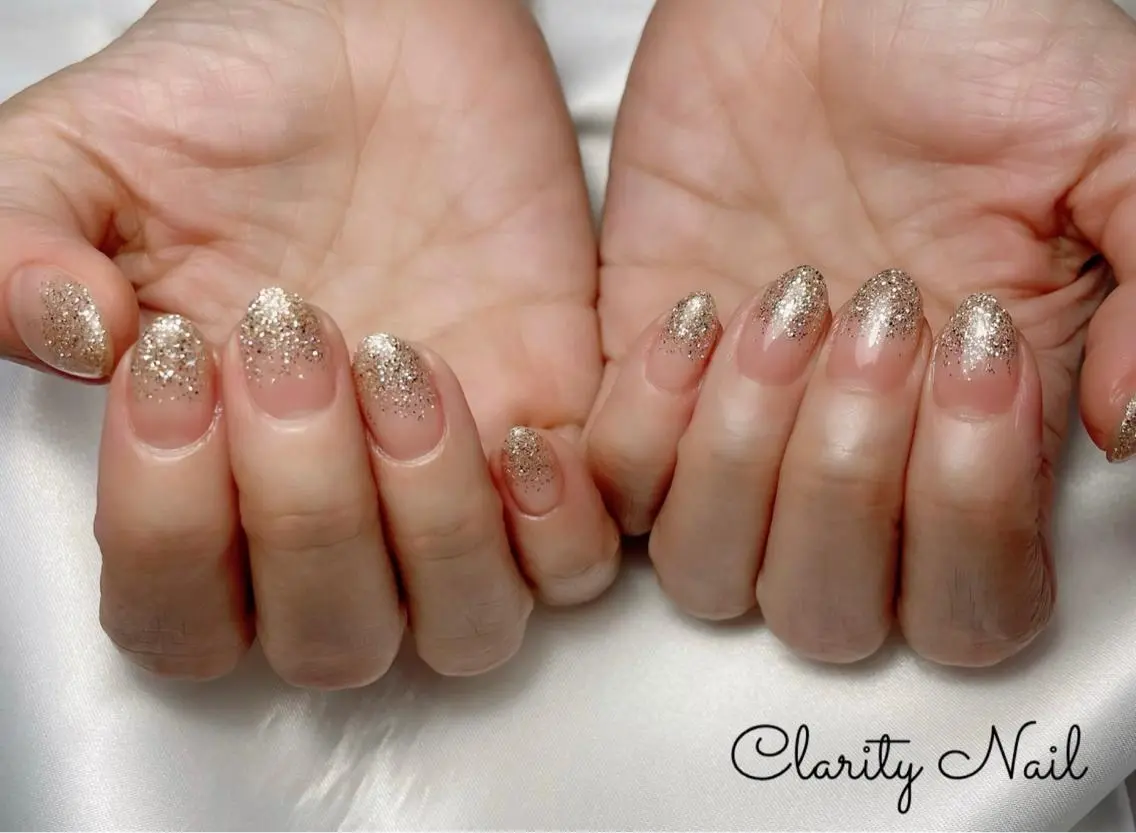 ネイル グラデーション ラメ(グリッター) ラメグラデーション ハンドネイル Clarity Nailのネイルデザイン