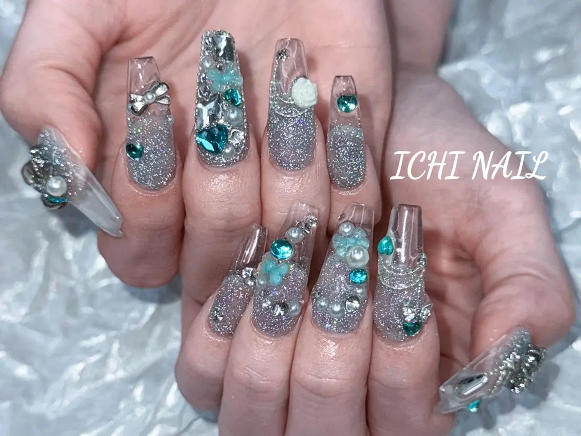 ネイル ハンドネイル 🧚🏻‍♀️ NOHA🎀のネイルデザイン