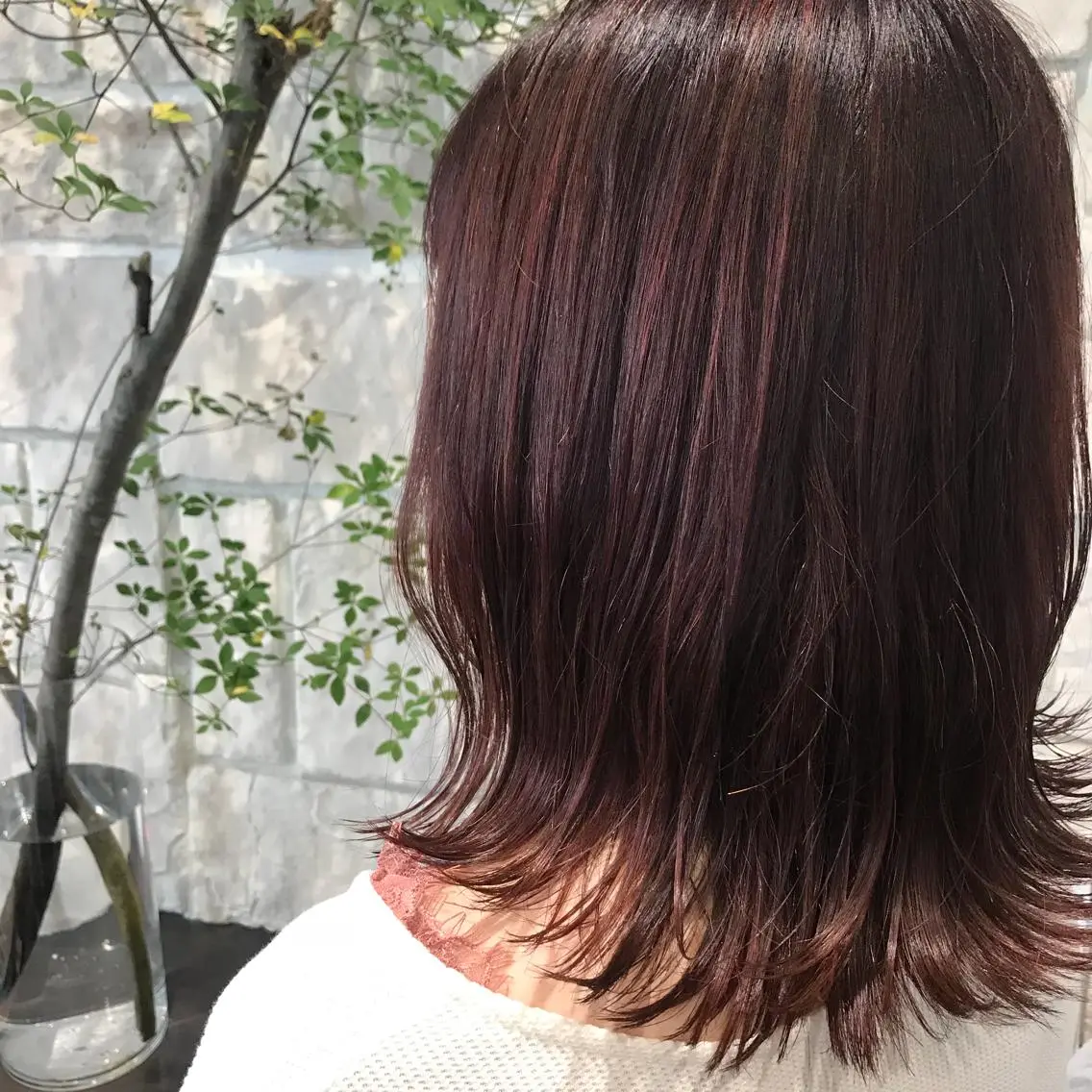 ミディアム カラー ハイライトカラー ピンクカラー ハイライト カット ヘアカラー Oopsレイヤー 加藤澄都のヘアスタイル