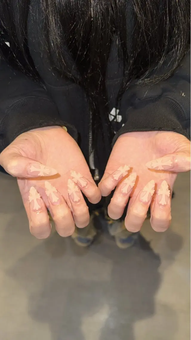 ネイル ハンドネイル 濱岡 咲のネイルデザイン