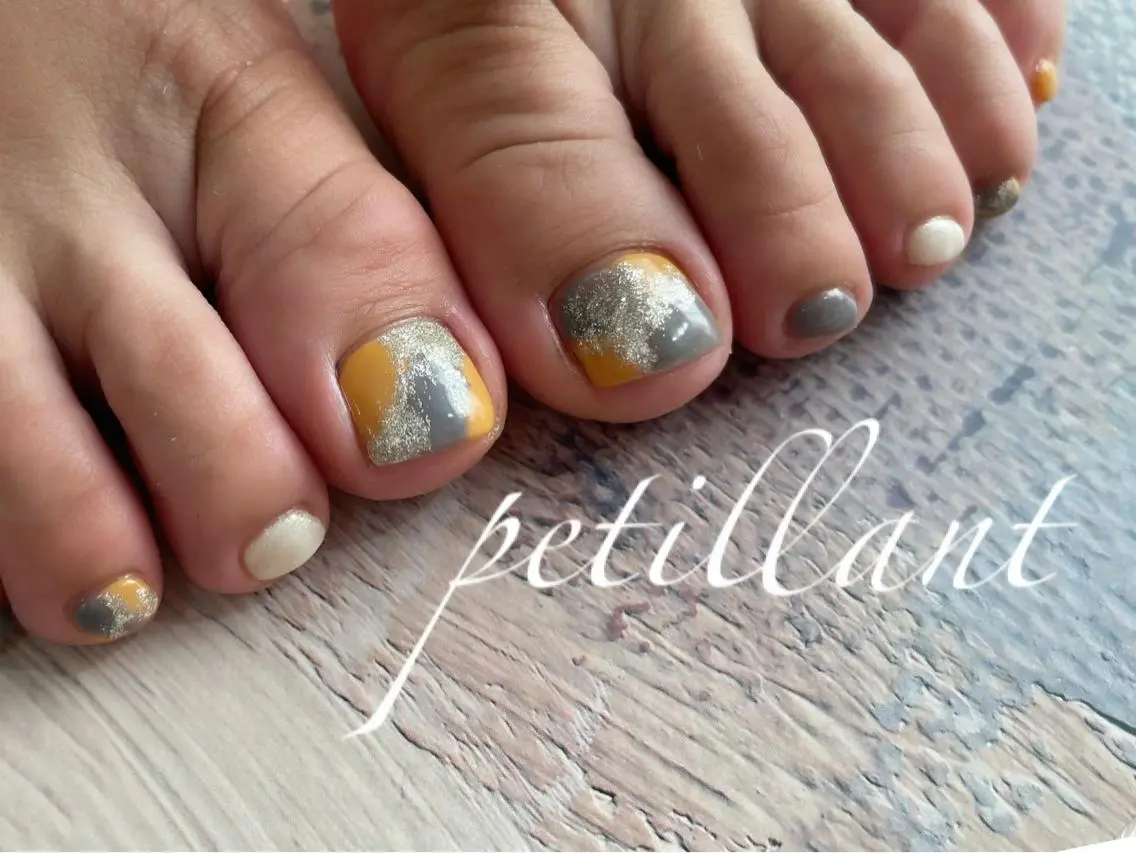 ネイル フットネイル nail salon petillantのネイルデザイン