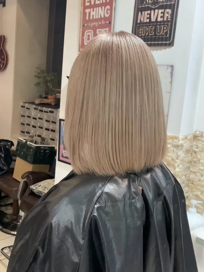 ミディアム カラー ヘアカラー トリートメント エクステ⭐️艶カラー koukiのヘアスタイル