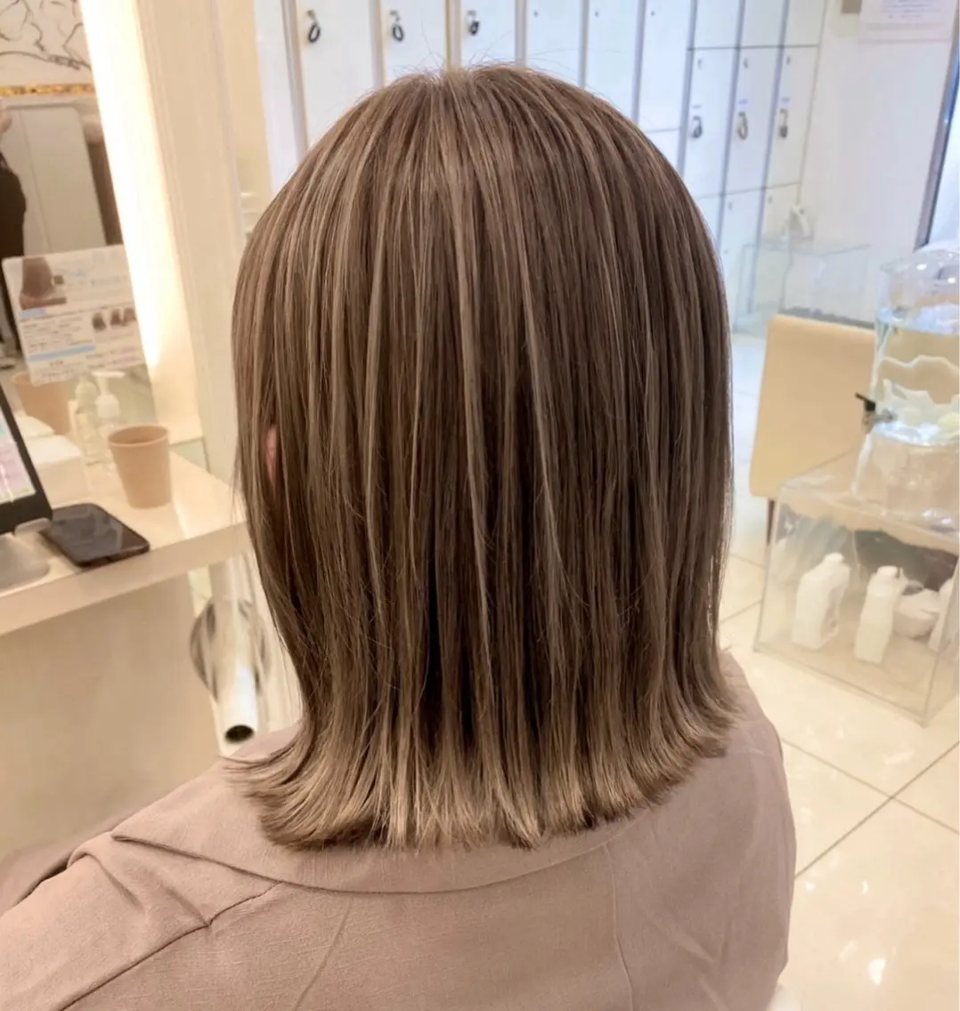 ミディアム 菅原 愛佳のヘアスタイル