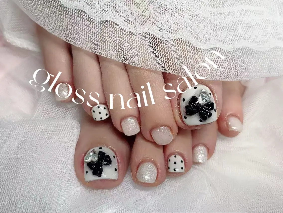 ネイル miho🍎 Gloss nailのネイルデザイン