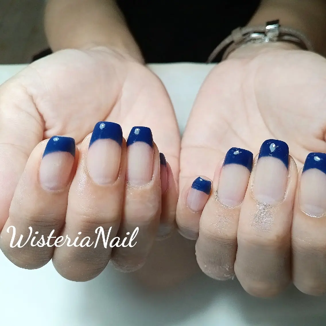 ネイル フレンチネイル ネイビー Wisteria Nail_Yukieのネイルデザイン