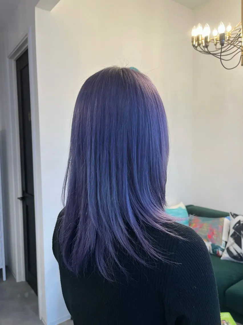 セミロング 吉田 琴羽のヘアスタイル