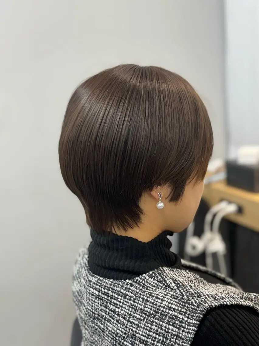 ショート カット ヘアカラー leo大人 ショート特化🌸のヘアスタイル